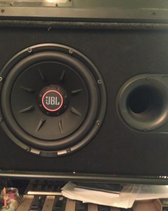 Subwoofer JBL S2-1224. 1100w
