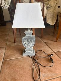 Lampada stile shabby.