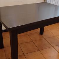 Tavolo rettangolare allungabile