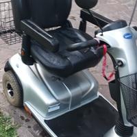 Scooter elettrico per disabili