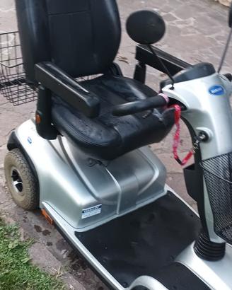 Scooter elettrico per disabili