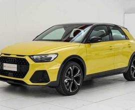 Audi A1 30 TFSI 110CV Stronic Identity Contrast