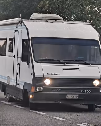 CAMPER MOTORHOME IVECO SAFARY
