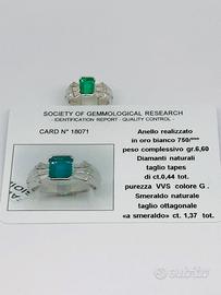 Anello oro 18KT diamanti 0.44 e smeraldo 1.37 (d)