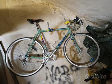 bici da corsa bianchi