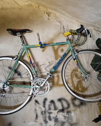 bici da corsa bianchi
