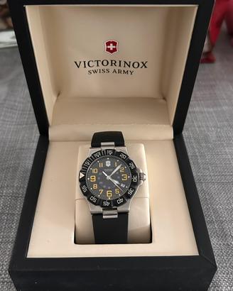 Victorinox Swiss Army Summit XLT