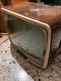 Tv televisore Grundig Triumph 1721