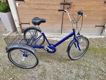 triciclo per anziani