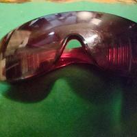 occhiali di protezione laser con lenti rosse, in p