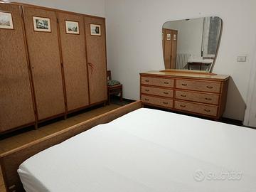 Ampia camera via Fioravanti Bologna