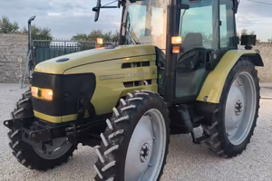 Trattore Hurlimann XT 110 CV. 4 cilindri TURBO