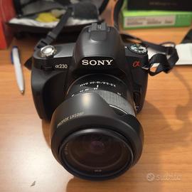 Fotocamera Sony Alpha 230 + obiett.18-55 e 70-300