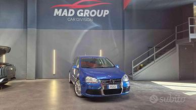VOLKSWAGEN Golf 3.2 VR6 4mot. 3p. R32 MANUALE!