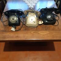 Telefono a cornetta antico vintage da collezione