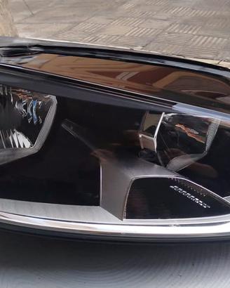 Fari Anteriori VW Golf 7 2012-2017 Originali