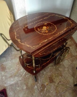 Tavolino/carrello sorrentino intarsiato d'epoca