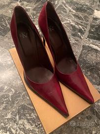 Décolleté pelle rosso bordeaux in pelle spazzolata