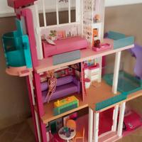 Barbie's  Dream house 
