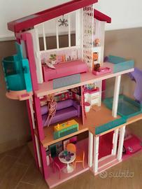 Barbie's  Dream house 