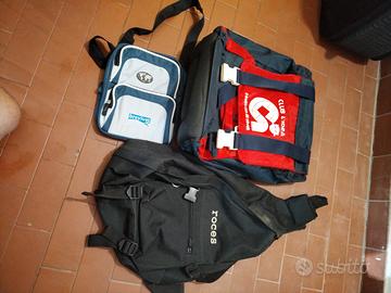 Due zaini + un borsello da viaggio. 