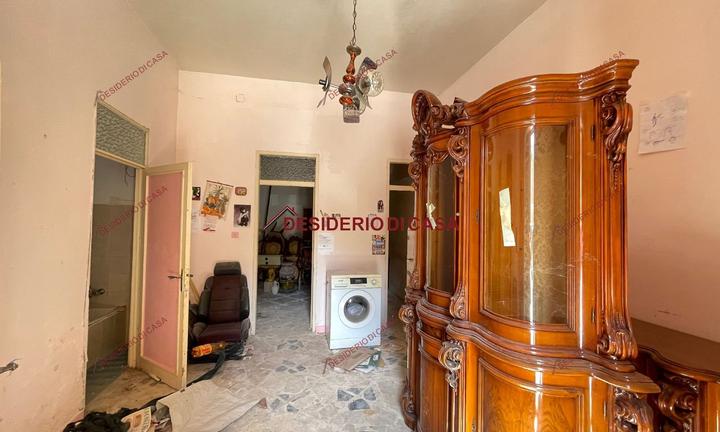 Appartamento, Campofelice di Roccella.