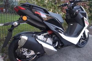 PROMO MALAGUTI MISSION 125cc MOT.A LIQUIDO