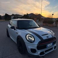 Mini John Cooper Works F56