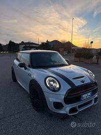 Mini John Cooper Works F56