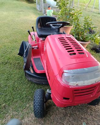 trattorino tagliaerba MTD SMART 125