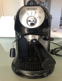 Espresso DeLonghi EC 200CD.B