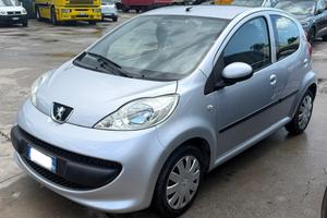 Peugeot 107 1.0 68CV 5p. Plaisir