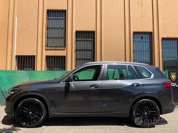 Cerchi NUOVI Bmw X5 G05 raggio 21 cod.76382