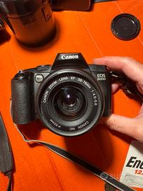 FOTOCAMERA REFLEX CANON EOS 5000