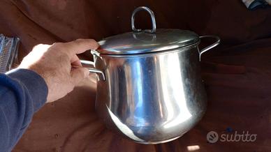 Pentole casseruole retine coltelli grattugie inox