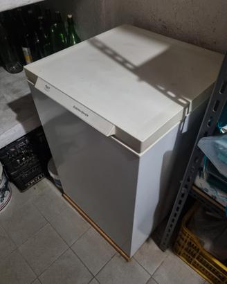 Congelatore a pozzetto Rex Electrolux