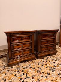 Coppia di comodini vintage
