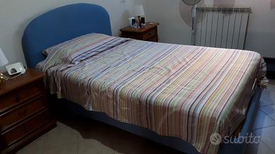 Letto 1 piazza e mezza motorizzato con testiera +