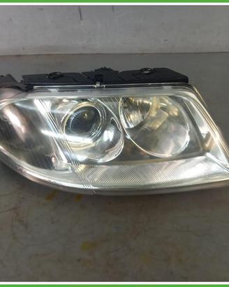 Faro Fanale Proiettore Destro DX Volkswagen Passat