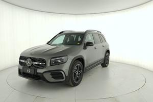 MERCEDES-BENZ GLB 200 d