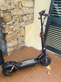 Monopatino 1000W scooter