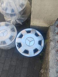 4 Copertura del cerchione MERCEDES