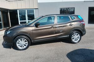 Nissan Qashqai 1.5 dCi DPF Tekna