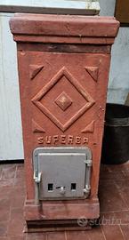 Stufa a legna in terracotta