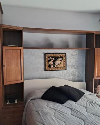 Camera da letto in noce