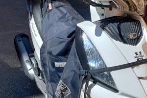 Kymco people 200 gti - anno 2011 -