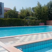 Trilocale con Piscina a due passi dal mare