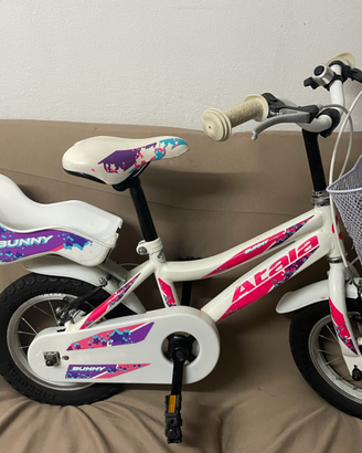 Bicicletta per bambina 3 - 4 anni a Marotta