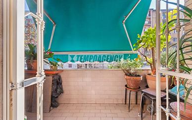 Trilocale con doppia esposizione e terrazzino