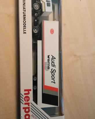 Camion Herpa low loader MAN 1:87 HO Audi sport